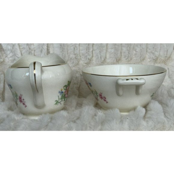 Edwin M. Knowles Vintage Sugar Bowl & Creamer Cheery Bright Daisy Like Flowers - Picture 4 of 16